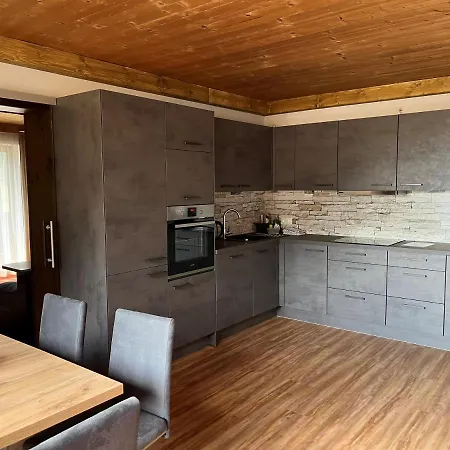 شقة فندقية Appartementhaus Zum Holzknecht Am 4*