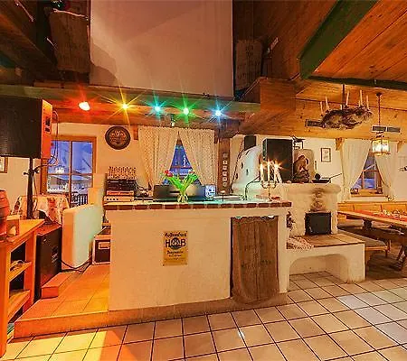 アパートホテル Appartementhaus Zum Holzknecht Am ノイシュティフト・イム・シュトゥーバイタール